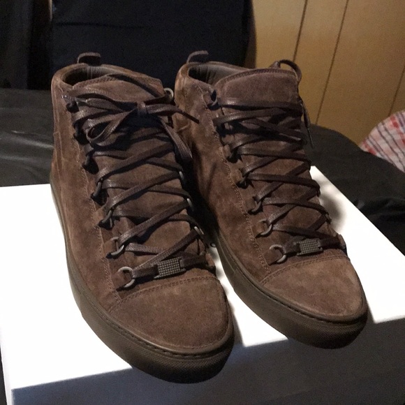 balenciaga sneakers arena high